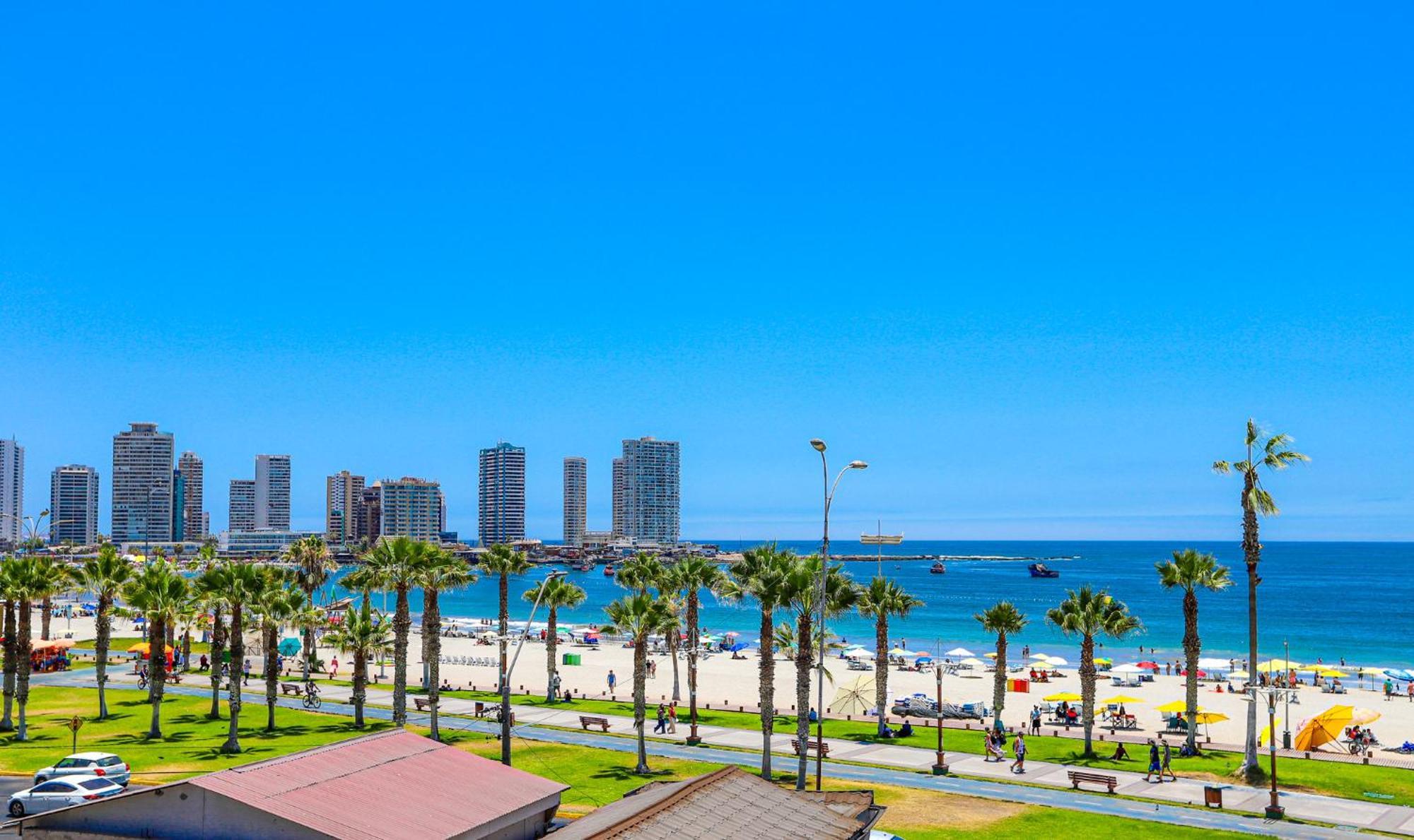 Hostal Sol Del Pacifico Iquique Exteriör bild