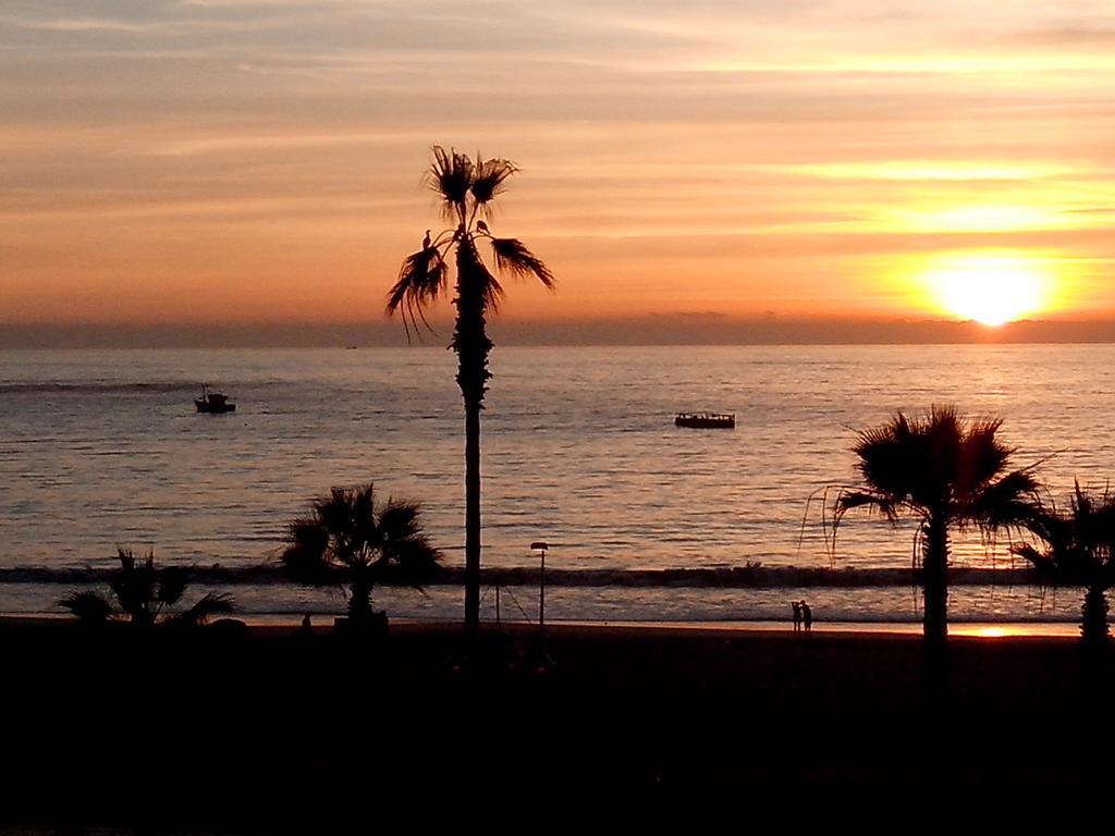 Hostal Sol Del Pacifico Iquique Exteriör bild